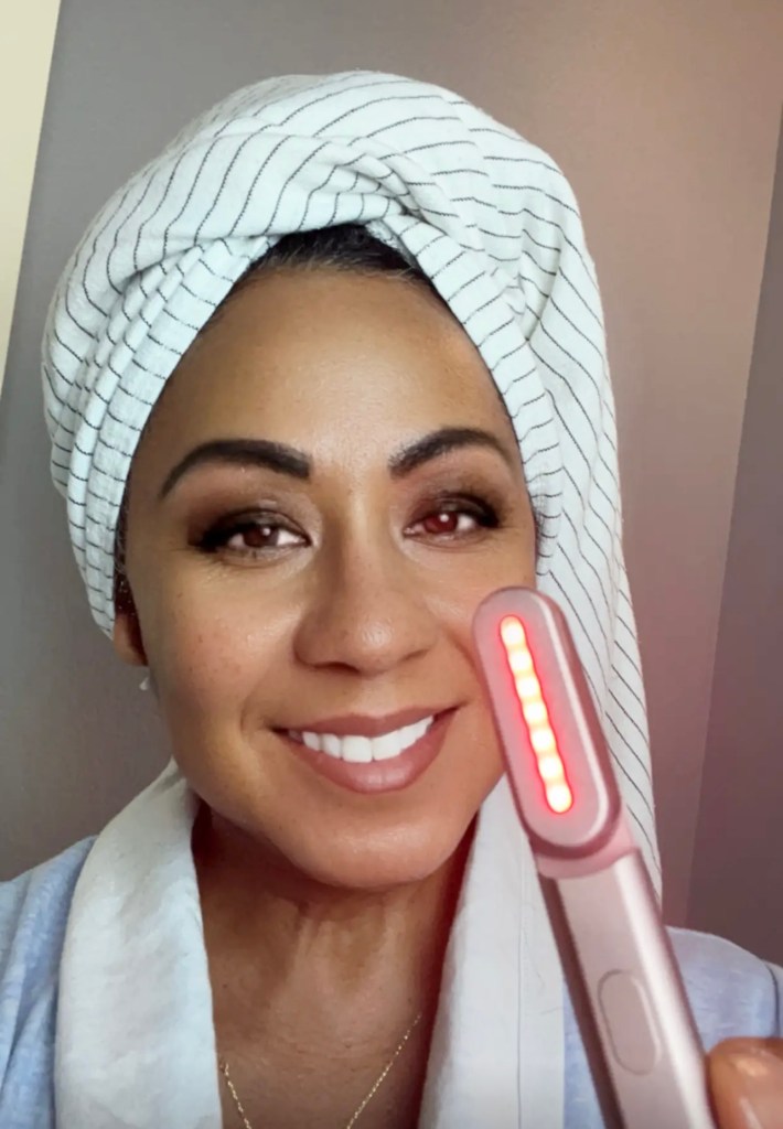 Buy Solawave on Prime Big Deal Days 2024 up to a 40% or click on my link 